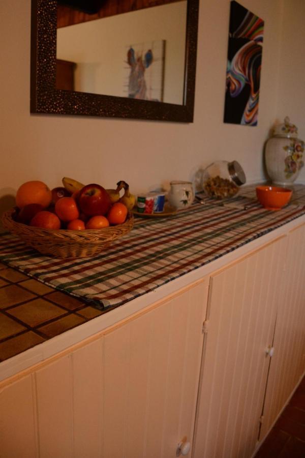 Les Noyers Aulnay Bed & Breakfast Aulnay  Exterior photo